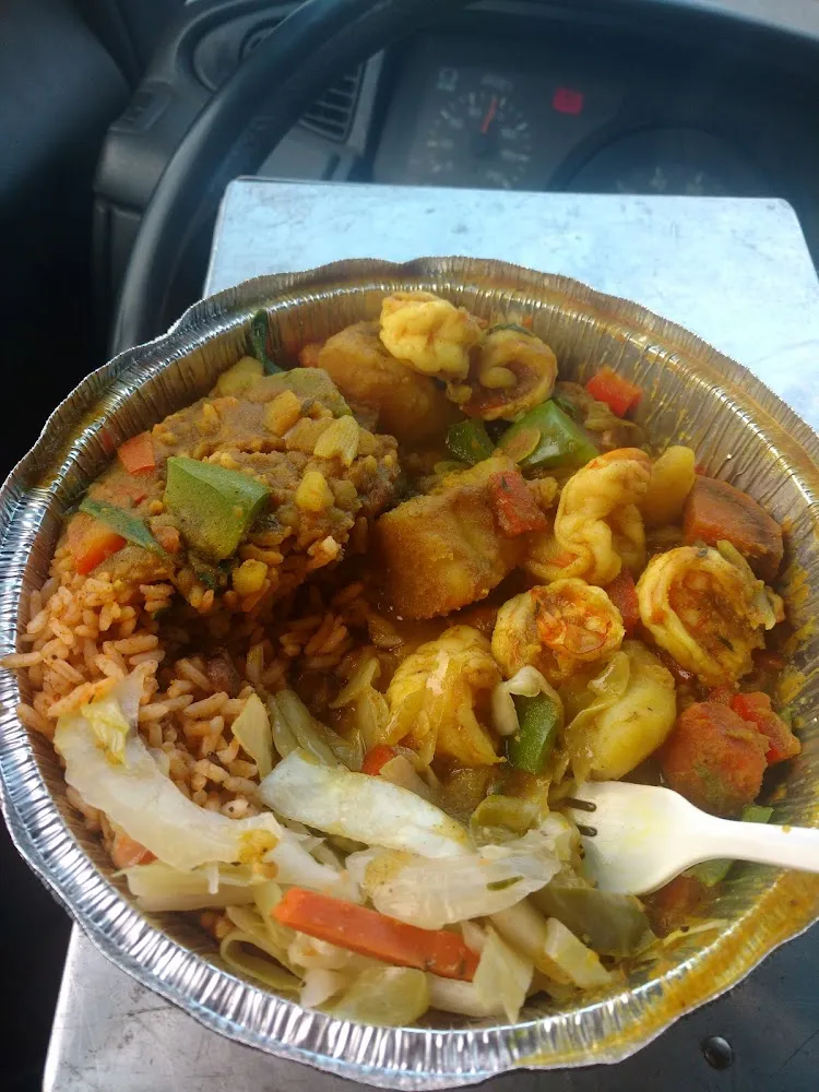 Curry Shrimp with Rice and Veggies